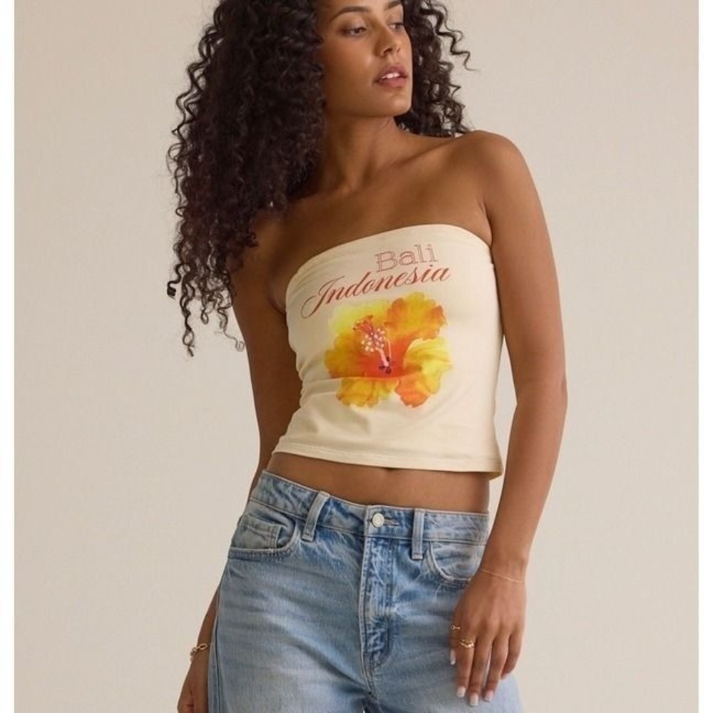 Altar'd State Bali Indonesia Hibiscus Graphic Tube Top Cream Strapless Size XS